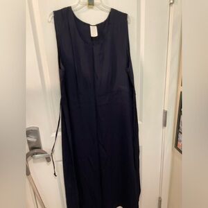 Size 22 navy dress, poly/rayon/acetate, dry clean,
